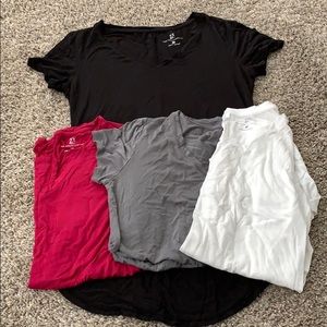 New York & Company v neck tshirts